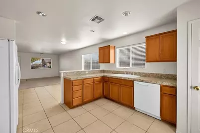 5154 Split Rock Ave, 29 Palms MCB, CA 92277 - Photo 15