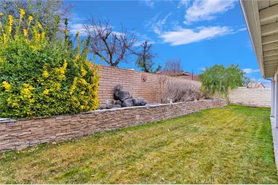 13287 Sea Gull Drive, Victorville, CA 92395 - Photo 37