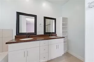 7608 Ani Wy, North Hollywood, CA 91605 - Photo 33