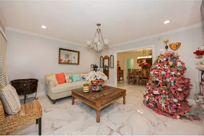 4019 S Van Ness Avenue, Los Angeles, CA 90062 - Photo 7