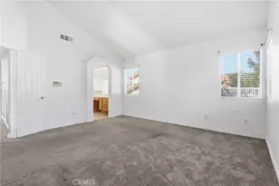 9586 Shadow Springs Dr, Moreno Valley, CA 92557 - Photo 23