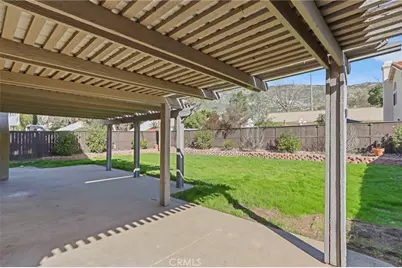 9586 Shadow Springs Drive, Moreno Valley, CA 92557 - Photo 33