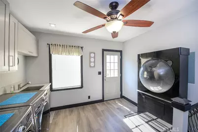 3431 Myrtle Avenue, Long Beach, CA 90807 - Photo 37