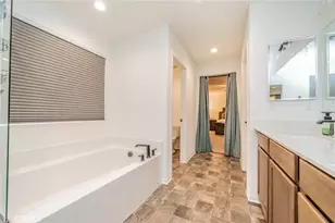 32813 Oakland, Winchester, CA 92596 - Photo 27