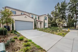32813 Oakland, Winchester, CA 92596 - Photo 3