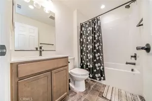 32813 Oakland, Winchester, CA 92596 - Photo 33