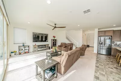 32813 Oakland, Winchester, CA 92596 - Photo 7