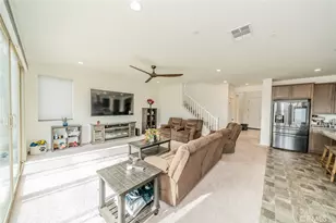 32813 Oakland, Winchester, CA 92596 - Photo 7