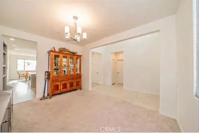 32813 Oakland, Winchester, CA 92596 - Photo 5