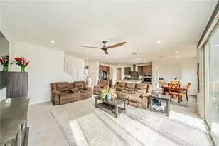 32813 Oakland, Winchester, CA 92596 - Photo 15