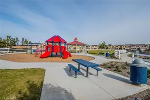 32813 Oakland, Winchester, CA 92596 - Photo 45