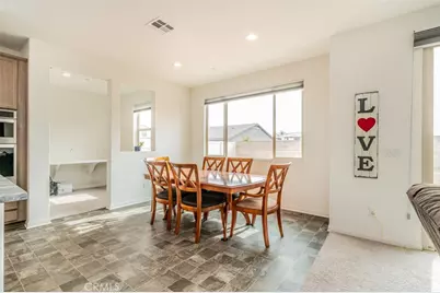 32813 Oakland, Winchester, CA 92596 - Photo 13