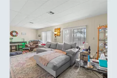 139 Palomar, San Jacinto, CA 92582 - Photo 5