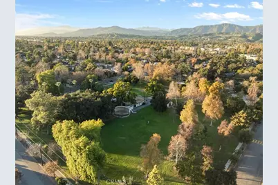 472 W 10th Street, Claremont, CA 91711 - Photo 61