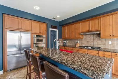 10889 Cameron Court, Corona, CA 92883 - Photo 17