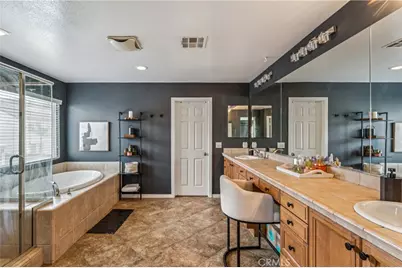 10889 Cameron Court, Corona, CA 92883 - Photo 39