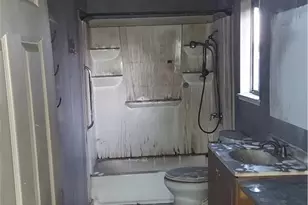 8920 Summerwood, Fontana, CA 92335 - Photo 5