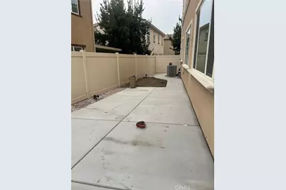 8801 Festival, Chino, CA 91708 - Photo 7