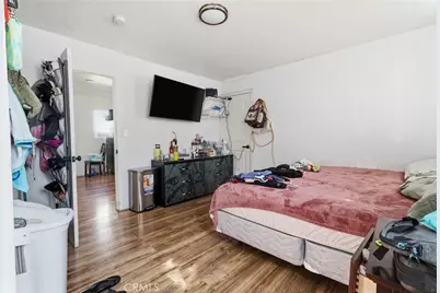 6530 Denver, Los Angeles, CA 90044 - Photo 49