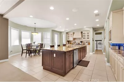 11885 Lamplighter, Oak Hills, CA 92344 - Photo 5