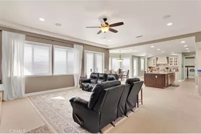 11885 Lamplighter, Oak Hills, CA 92344 - Photo 17