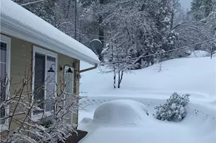 33303 Lakeview Dr, Arrowbear, CA 92382 - Photo 55