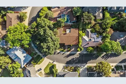 460 University Circle, Claremont, CA 91711 - Photo 41