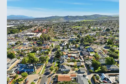 808 E Grand Blvd, Corona, CA 92879 - Photo 41