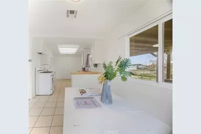 26763 Cumberland, Helendale, CA 92342 - Photo 11