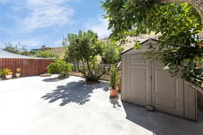 2717 Chadwick, Los Angeles, CA 90032 - Photo 31