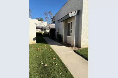 7001 Church Avenue #15, Highland, CA 92346 - Photo 11