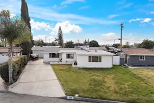 218 W Gragmont, Covina, CA 91722 - Photo 29