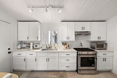 218 W Gragmont, Covina, CA 91722 - Photo 9