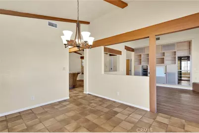 17800 Cresta Blanca Drive, Victorville, CA 92395 - Photo 19