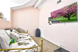 18121 Erik Ct, Canyon Country, CA 91387 - Photo 27