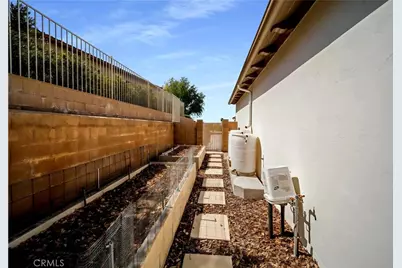 36378 Escena, Yucaipa, CA 92399 - Photo 15