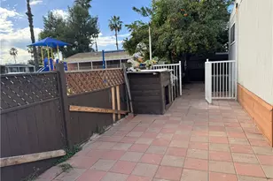 1025 S Riverside Ave, Rialto, CA 92376 - Photo 43