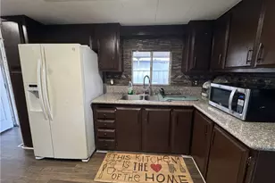 1025 S Riverside Ave, Rialto, CA 92376 - Photo 9