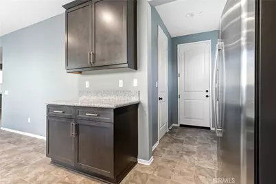 13269 Fremontia, Victorville, CA 92392 - Photo 19