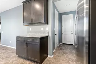 13269 Fremontia, Victorville, CA 92392 - Photo 19