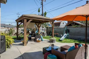 5526 Bonfair, Lakewood, CA 90712 - Photo 33