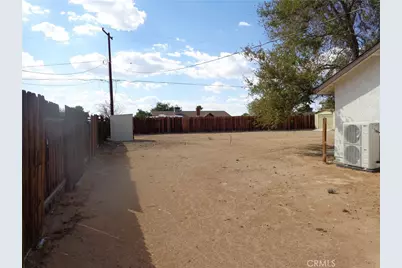 12744 Running Deer, Apple Valley, CA 92308 - Photo 29