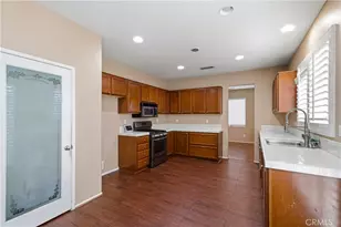 17891 Robusta Dr, Riverside, CA 92503 - Photo 17