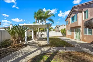 17891 Robusta Dr, Riverside, CA 92503 - Photo 7