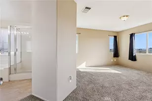 15015 Kitfox, Victorville, CA 92394 - Photo 35