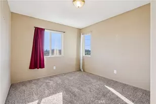 15015 Kitfox, Victorville, CA 92394 - Photo 31