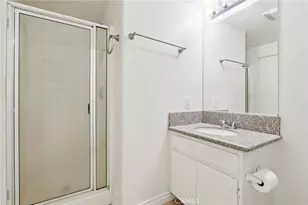 15015 Kitfox, Victorville, CA 92394 - Photo 27