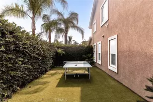 14528 Oxer Ct, Fontana, CA 92336 - Photo 47