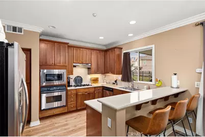 16422 Empire Lakes Court, Fontana, CA 92336 - Photo 5