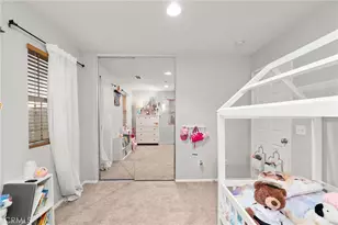 16422 Empire Lakes Ct, Fontana, CA 92336 - Photo 29